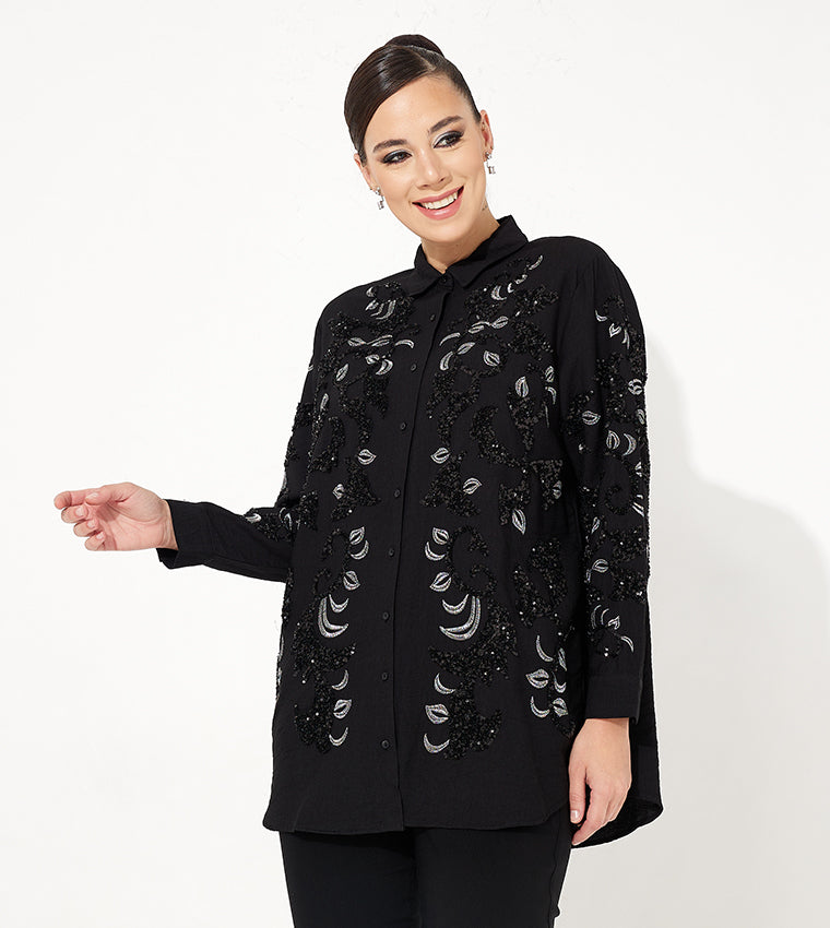 Black embroidery shirt