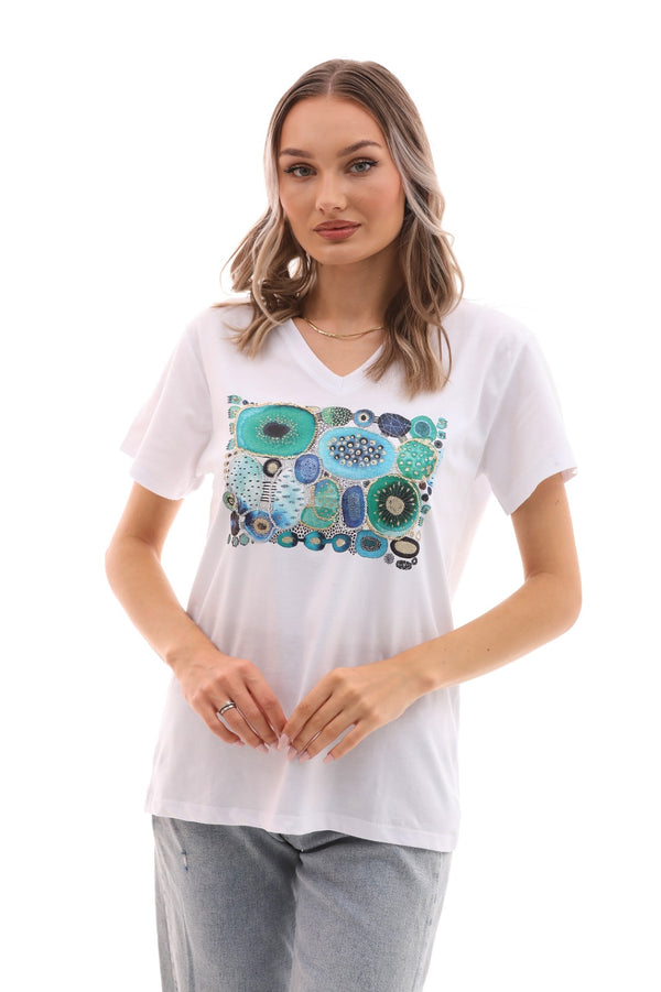 T shirt with Green circles sequen