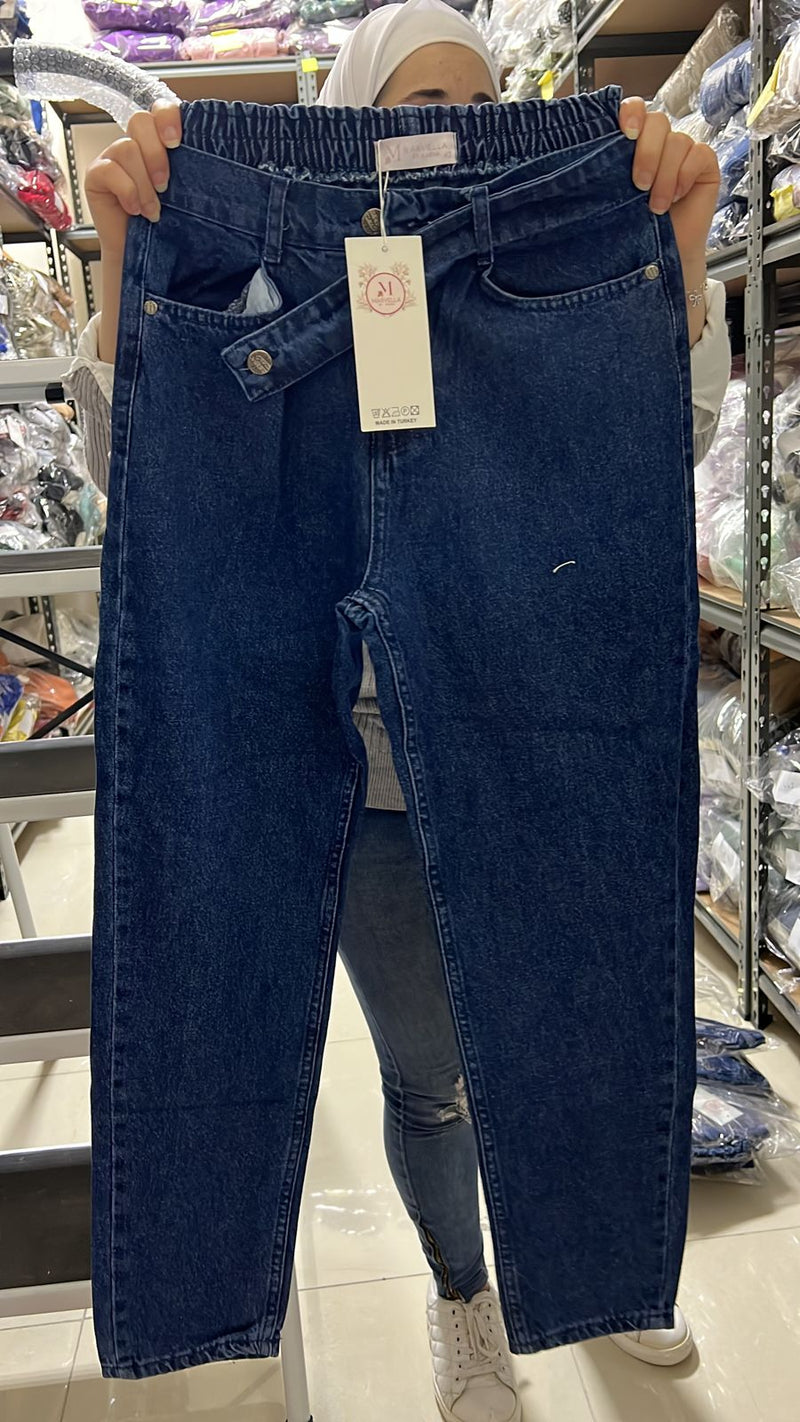 jeans with band and button on the waist