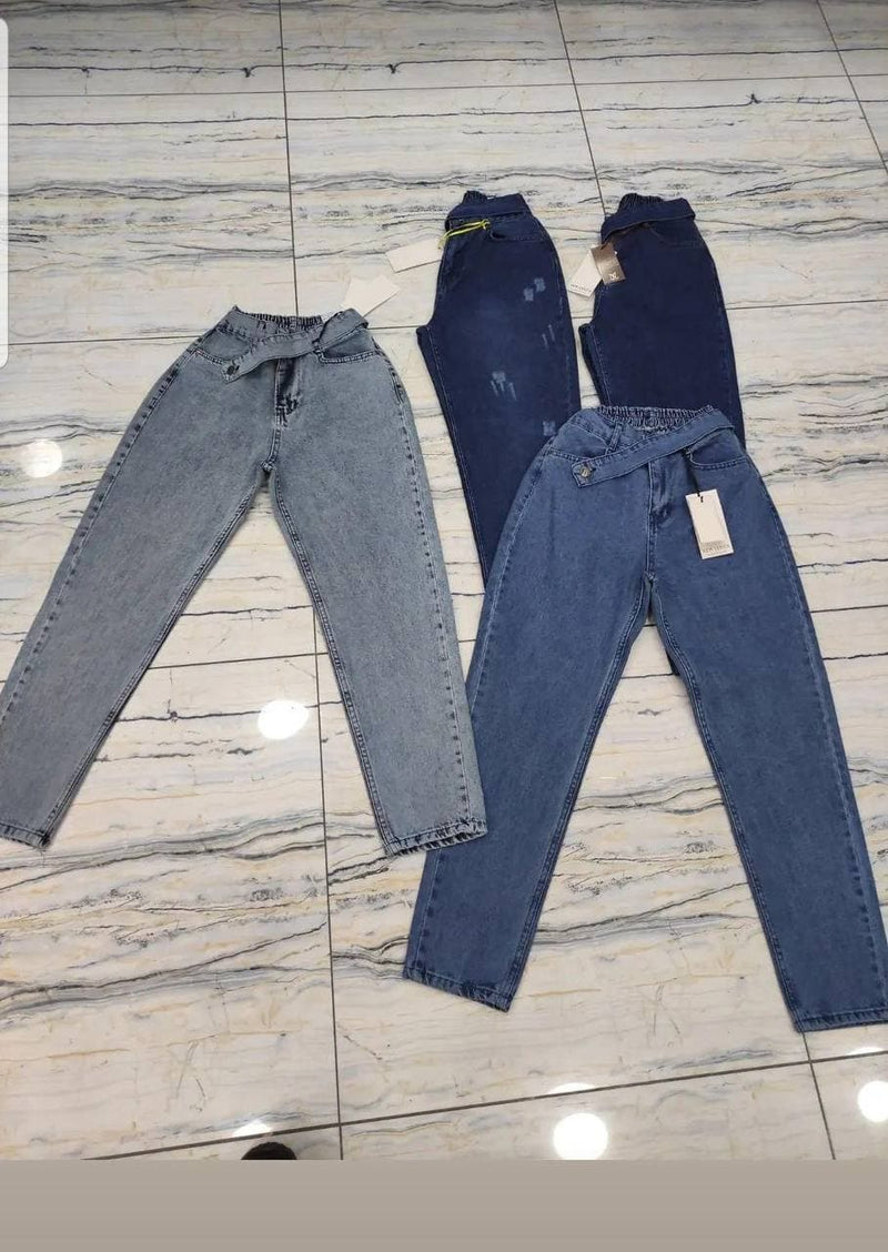 jeans with fabric ribbon